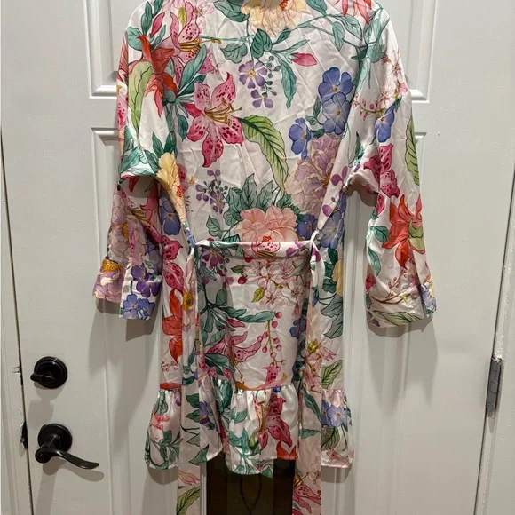 Zara Floral Print Button-Down Tie Waist Satin Dress Size M Multicolor - Picture 2 of 2